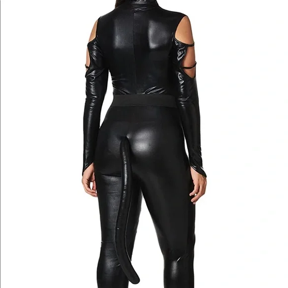 Cat Woman Costume - Picture 9 of 11